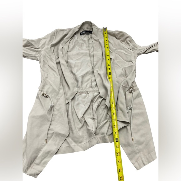 Zara medium utility jacket, lightweight, beige - Picture 7 of 8